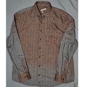 Johnnie-O Hangin' Out Button Down Herringbone Casual Shirt Malibu Red Medium‎